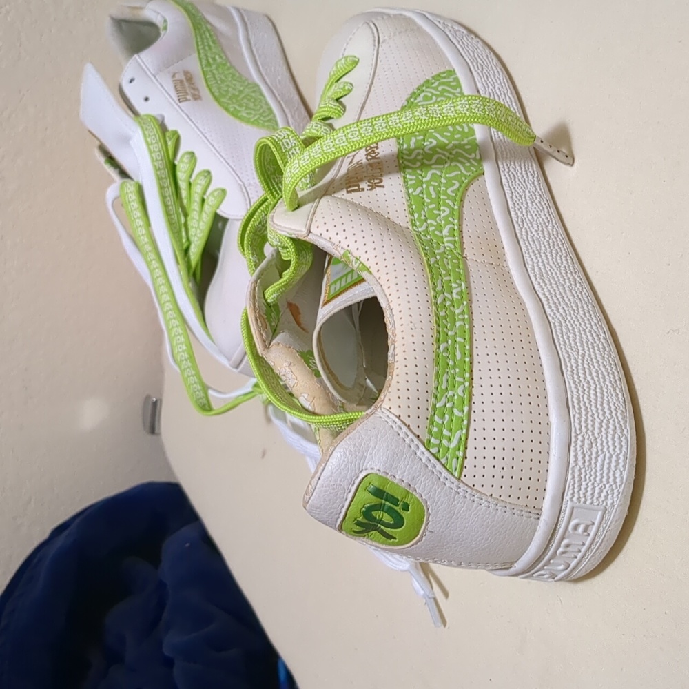 YO MTV RAPS puma sample limited